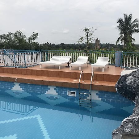 Akosombo Continental Hotel ภายนอก รูปภาพ