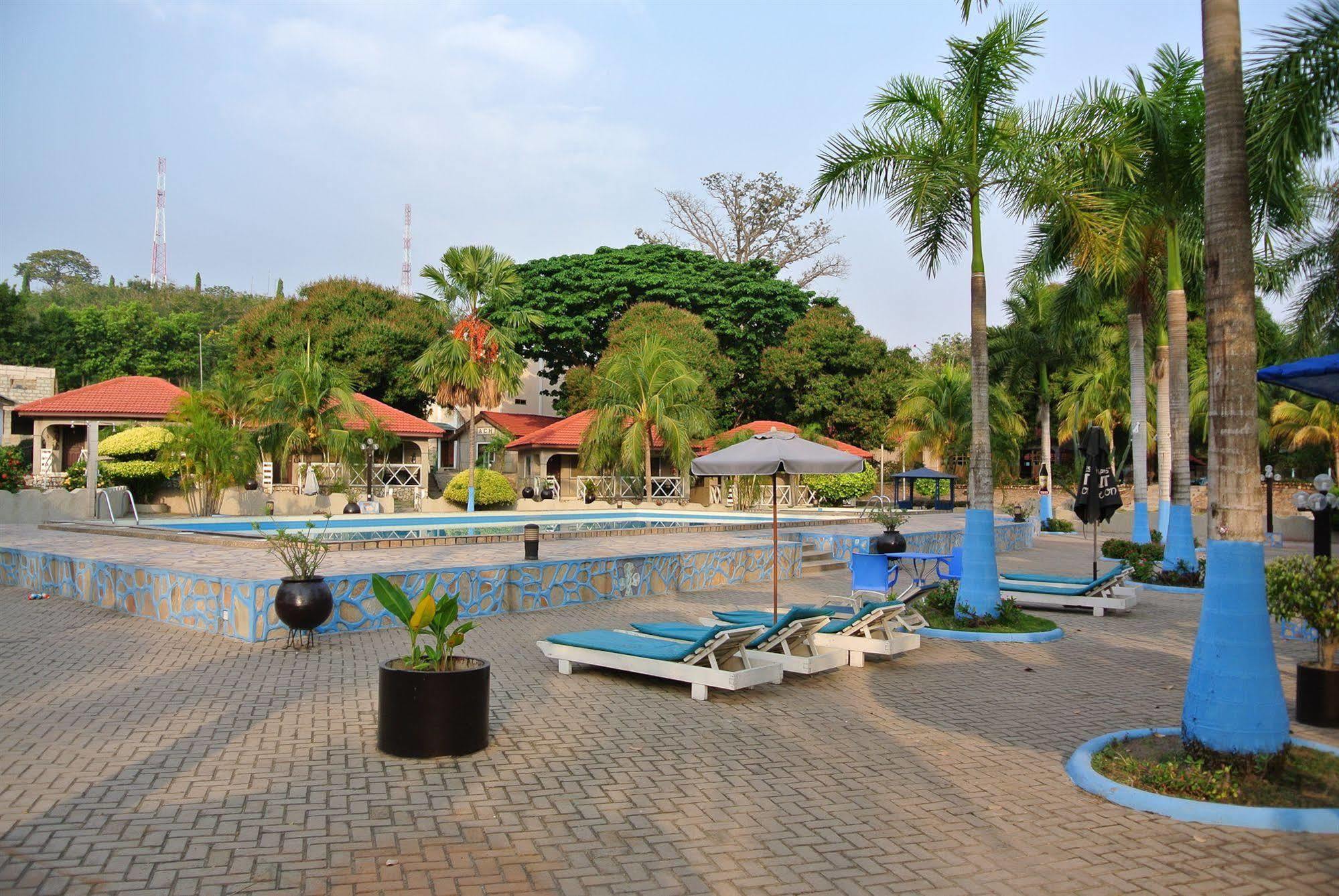 Akosombo Continental Hotel ภายนอก รูปภาพ