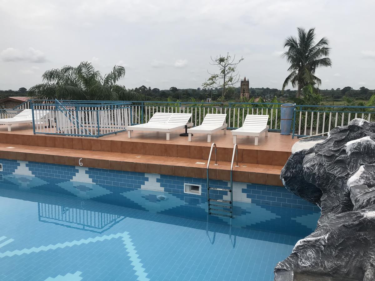 Akosombo Continental Hotel ภายนอก รูปภาพ