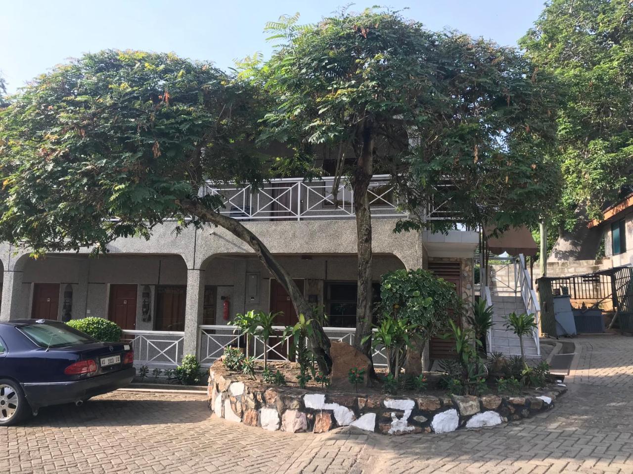 Akosombo Continental Hotel ภายนอก รูปภาพ